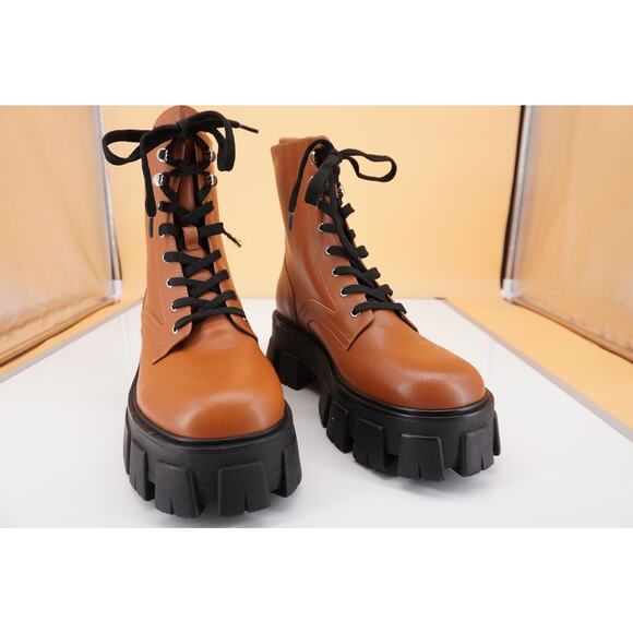 Marc FisherHappy Brown Leather Lace Up Combat Ankle Boot SZ 8 biker Lug platform - Picture 11 of 12